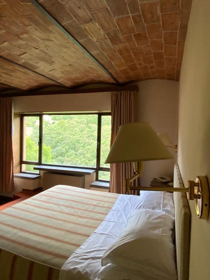 Hotel Gattapone Spoleto Dış mekan fotoğraf